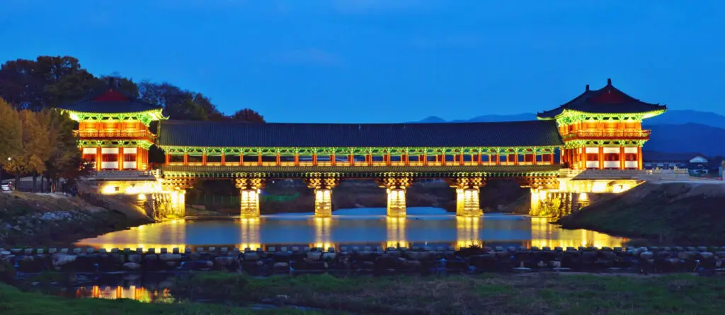 Woljeonggyo Bridge: 